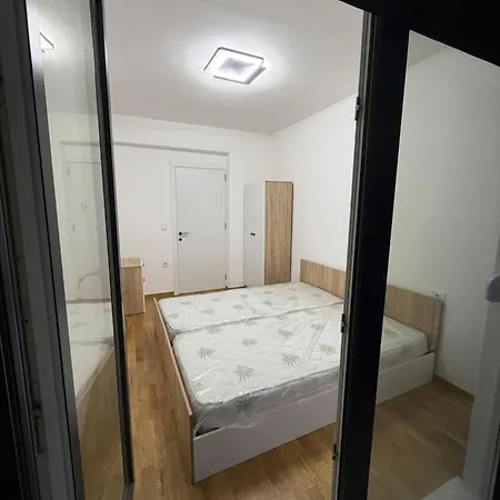 Nest With Parking & Balcony Daire *