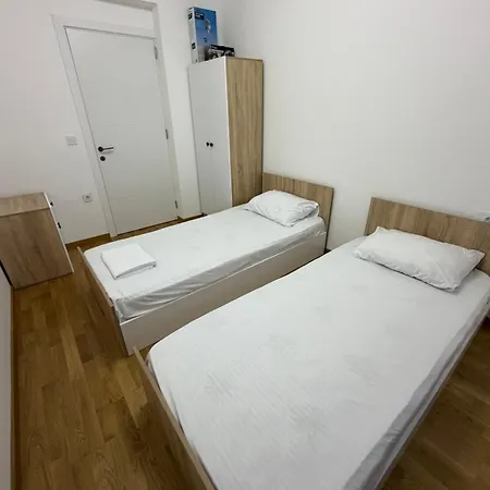 Nest With Parking & Balcony * Üsküp
